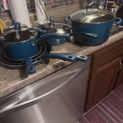 Racheal Ray Pans