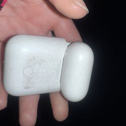 Apple Air Pods Model #1602 2nd generation 