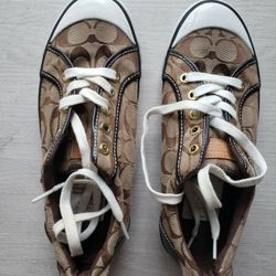 Women's Shoes 
