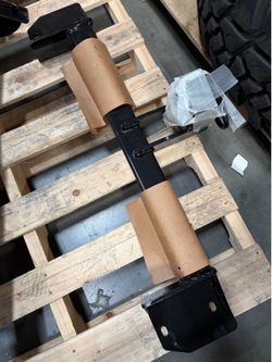 Curt 13316 Trailer Hitch 15-18 x3 x4