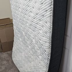 Full Size Firm Mattress