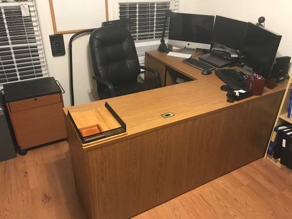 L-Shape High Quality Wooden Desk