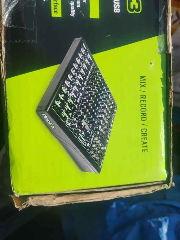 ProFX12 V3