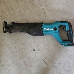 Makita XRJ04 Reciprocating Saw