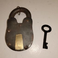 VTG Antique Padlock Lock With Key Old Timey Timer Retro Western Mining Decor