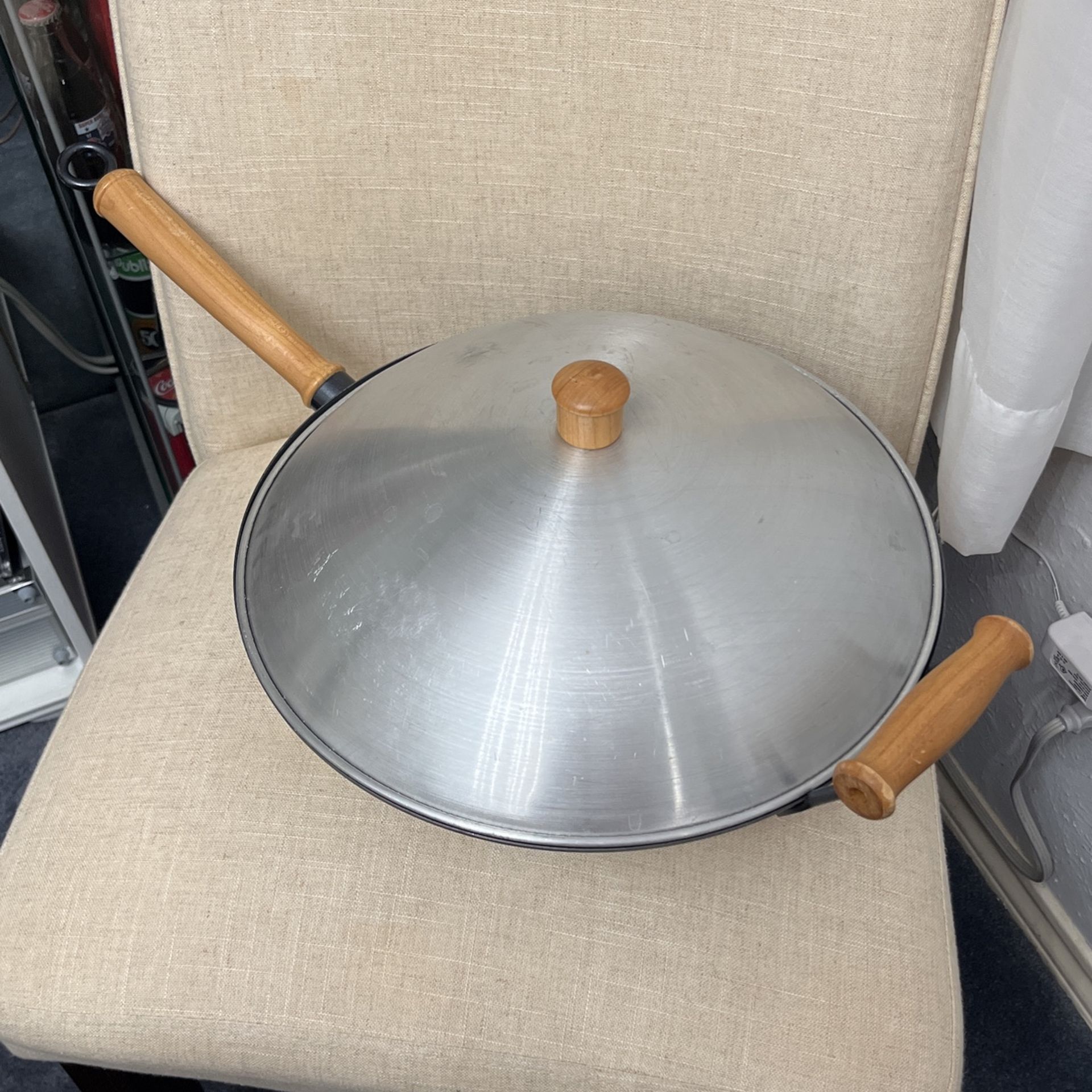 Cooking Wok  Pan With Lid  $15.00