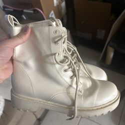 Beige Boots Size 7