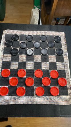 Jumbo checker set