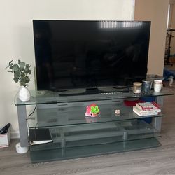 Samsung Smart TV & Stand