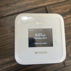 AT&T Nighthawk M6 5g Hotspot