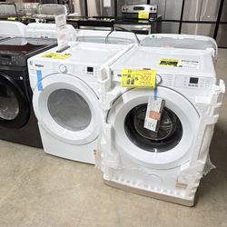 WASHER AND GAS DRYER SET NEW OPEN BOX!!