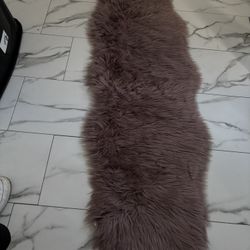 2 Almost Brand new Nice -Throw Rugs For $40