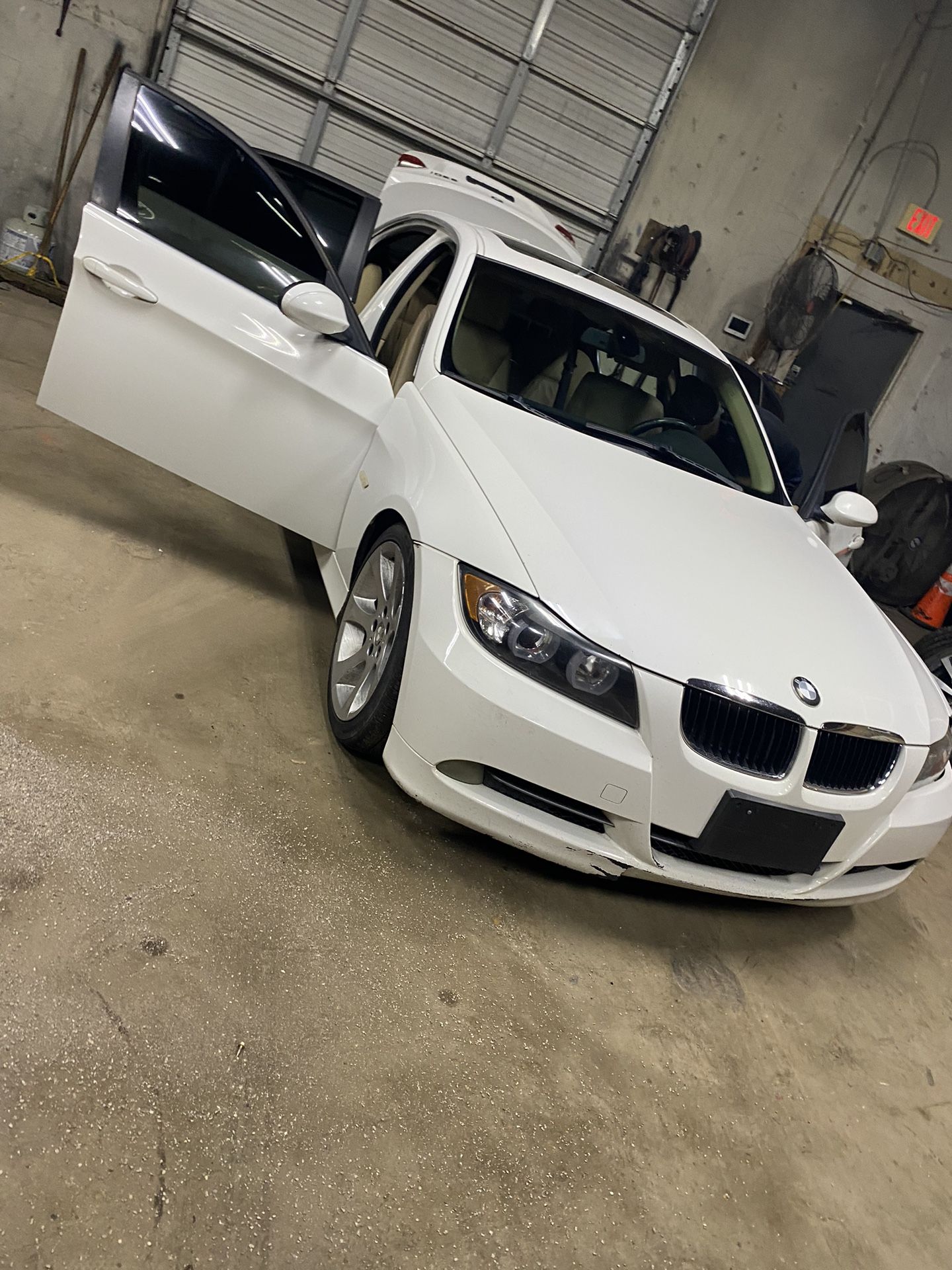 2006 BMW 330i