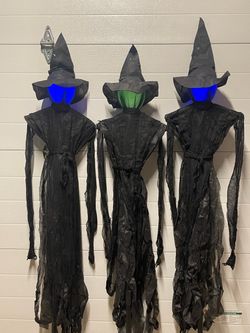 Brand new indoor or outdoor tall Halloween decorations with lights