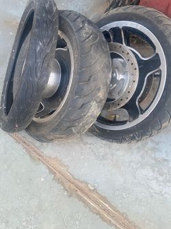 Motorcycle tires