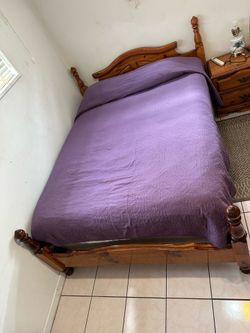 Solid wood queen bedroom set-7 piece