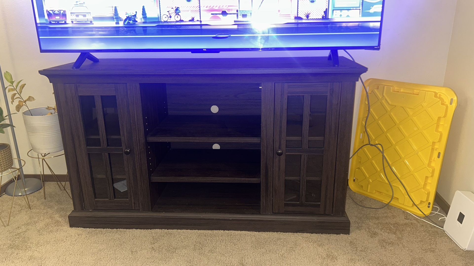 TV stand can Fit 65’inch Tv ,,1 Side Table ,1 Coffee Table that Can Extend ALL together For $200