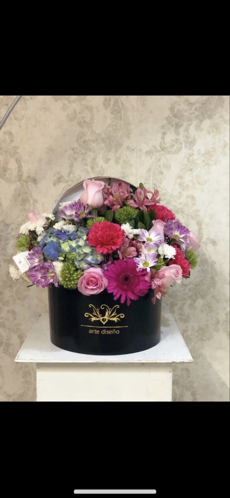 Round Box floral Arrangement 