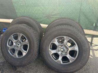 FORD BRONCO RIMS TIRES 255/75/17