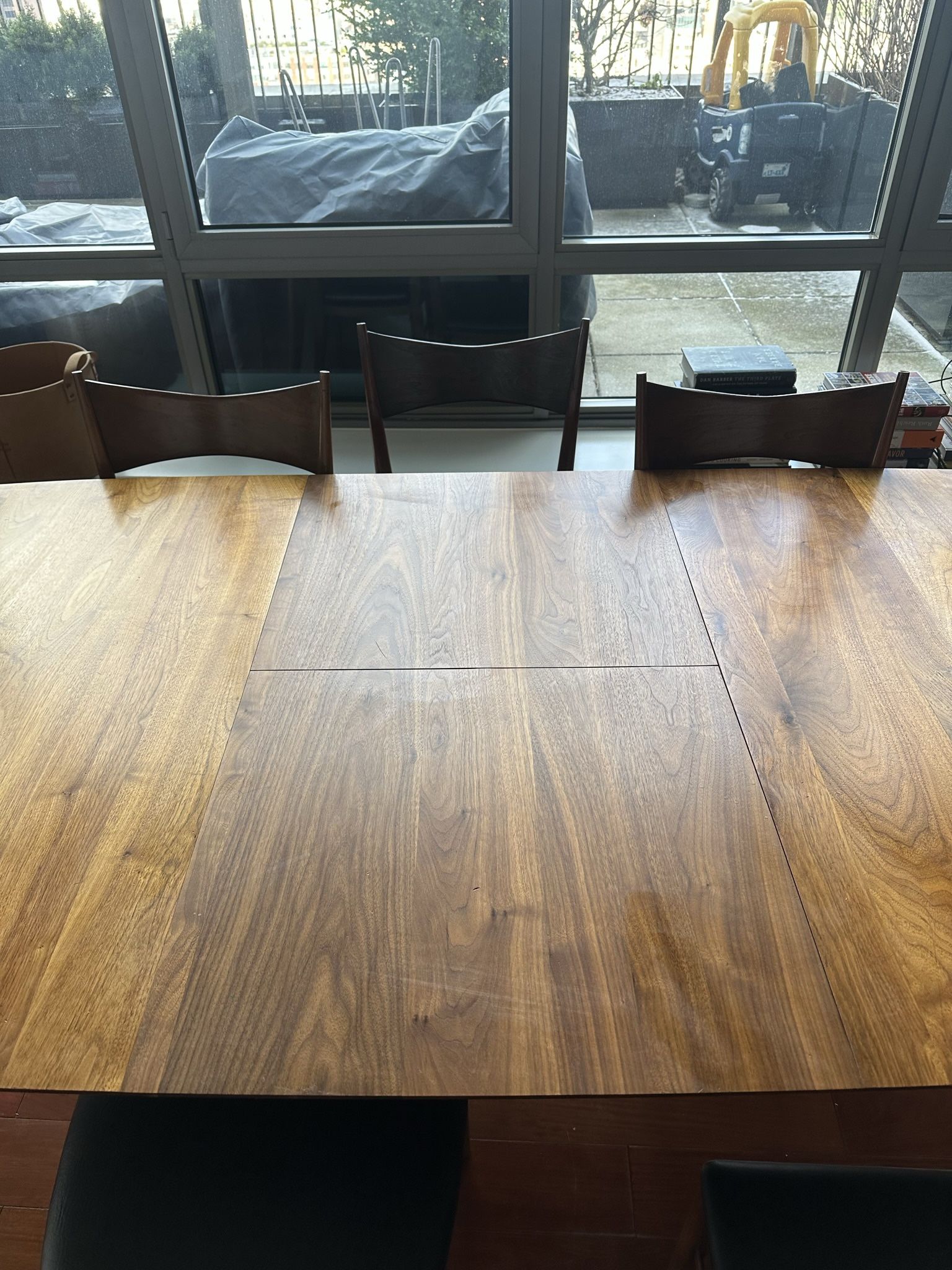 Room & Board Ventura Extension Table Walnut 84w 42d