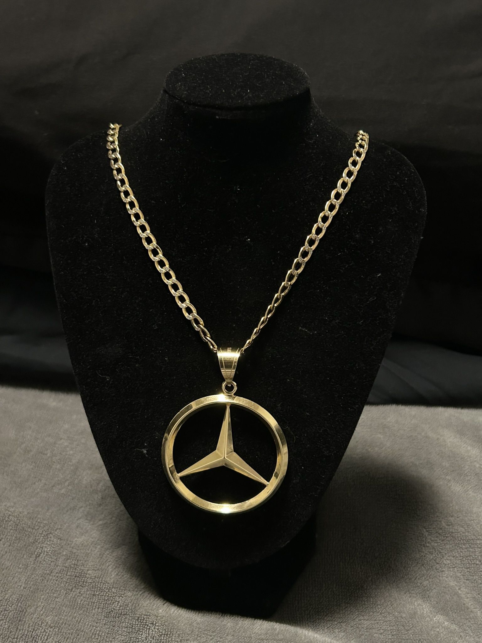 Brand new 10k gold 20inch dia cut cuban chain9.7g 14k 2 1/2inch custom mercedes pendant 6.4g all real ..