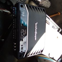 Rockford Fosgate Amplifier R2-300 X4