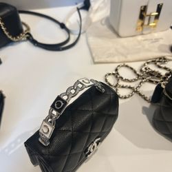 Black leather bag, handbag