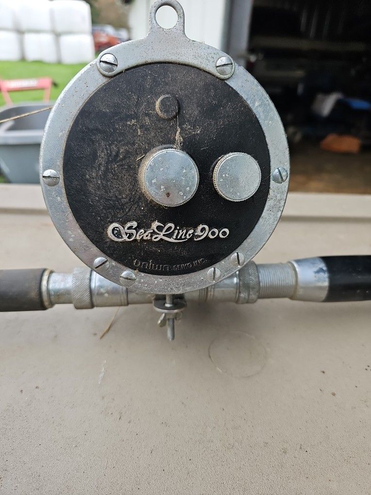 Old Peen Reels An Dawa And Shakespeare Rod 