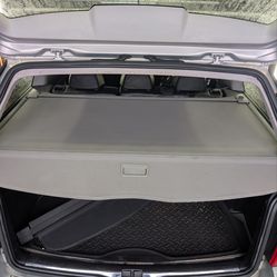 VW Passat Wagon Retractable Cargo Cover