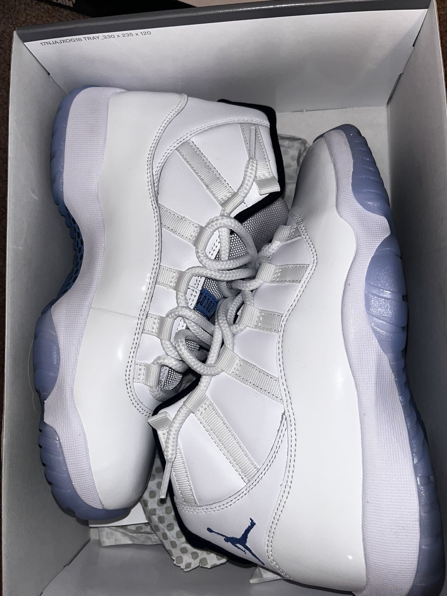 Jordan 11 Legend Blue / Columbia