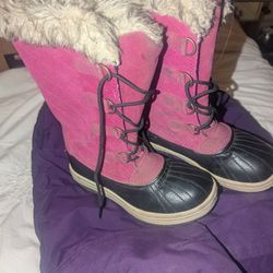 Girls Snow Boots Pink Size 3