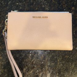 Micheal Kors Wristlets 