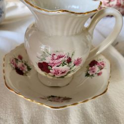 Vintage Pitcher/basin