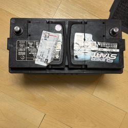 Battery Mercedes Benz CLS(contact info removed)