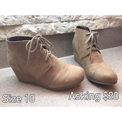 Size 10 wedge tan ankle boot