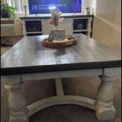 Havalance Coffee Table