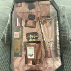 Victoria Secret Set New 