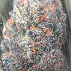 Stiiizy Giant Nug Pillow (NEW)