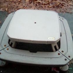 Little Tikes Fold & Store Picnic Table (No Umbrella) 