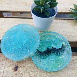 Eyelash Holder And Crystal Neckalace 