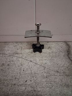 Brake Caliper Compression Tool - Universal Piston Compressor for Cars & Trucks