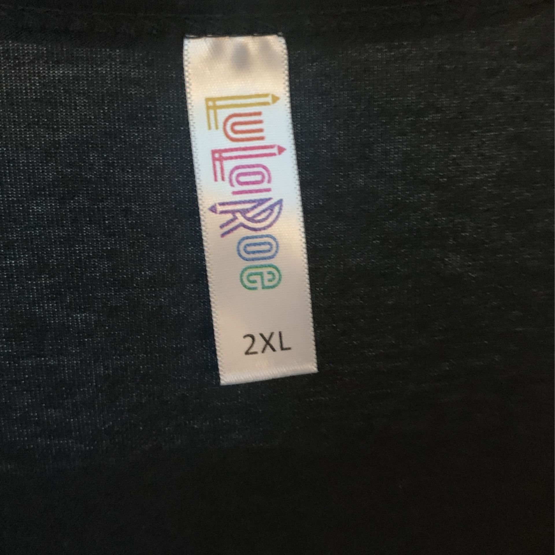LulaRoe Long Sleeve Black Shirt 64