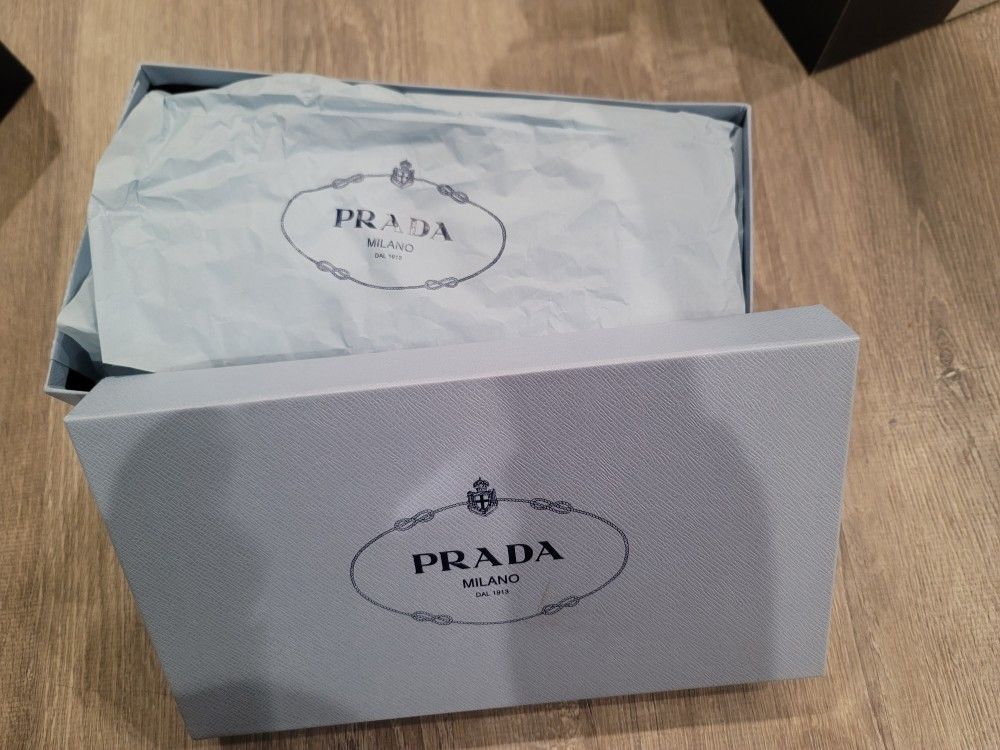 Prada Box