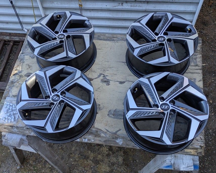 2022 Hyundai Tucson OEM Alloy Rims