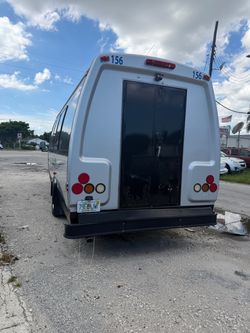 Ford E Series Shuttle Party Van