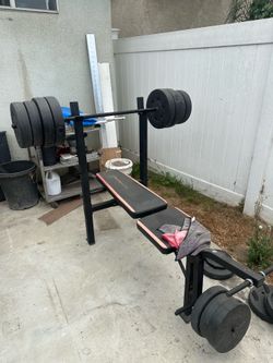 Weight bench (no weights)
