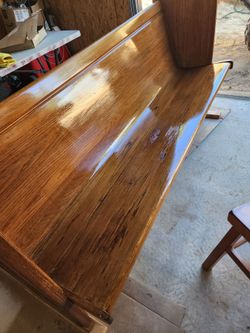 Oak bench/pew