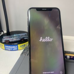 iPhone XS 64GB Unlocked 