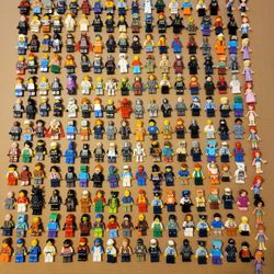 Lego Minifigure Lot