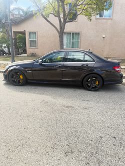 2010 Mercedes Benz c63 AMG